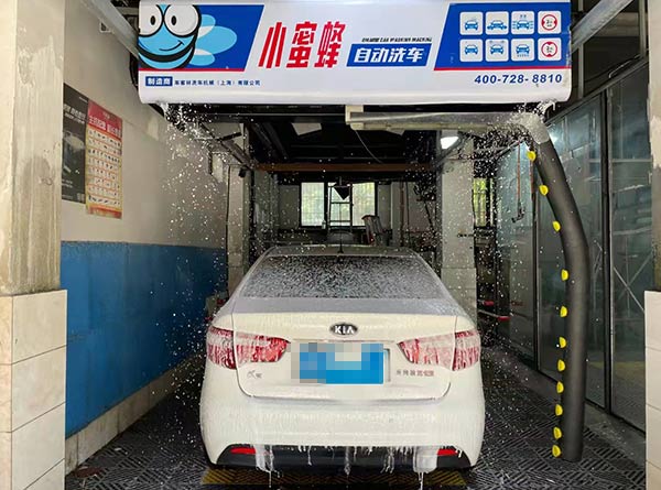 武漢東風汽車一廠、二廠洗車機